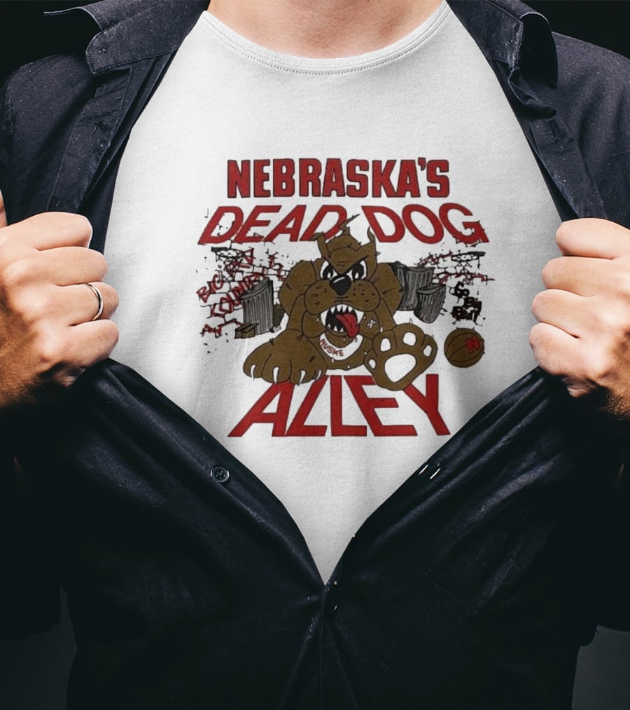 Nebraska’s Dead Dog Alley Big Red Country Vintage T-Shirt