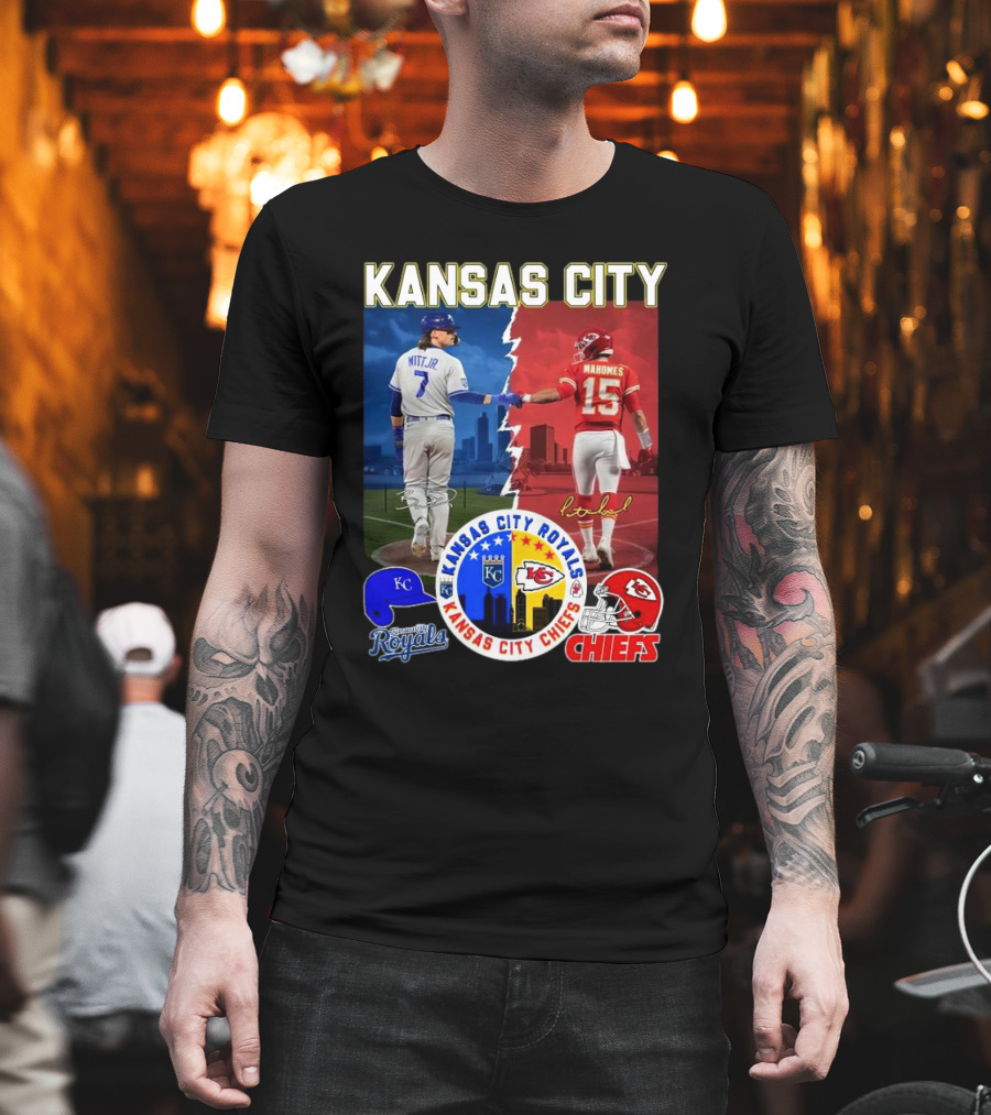 Kansas City Royals Robert Witt Jr. Chiefs Patrick Mahomes Signatures Royals Chiefs T-Shirt