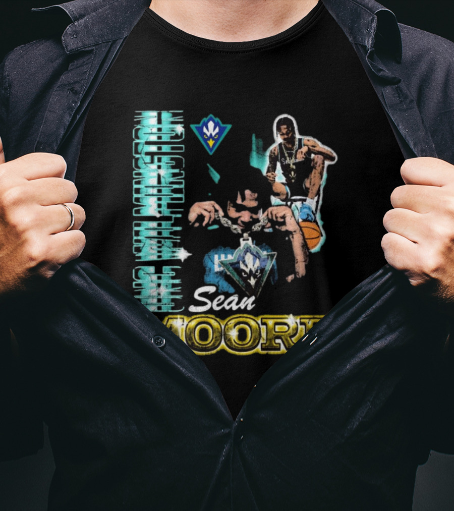 UNC Wilmington Seahawks Sean Moore 90s Basketball T-Shirt