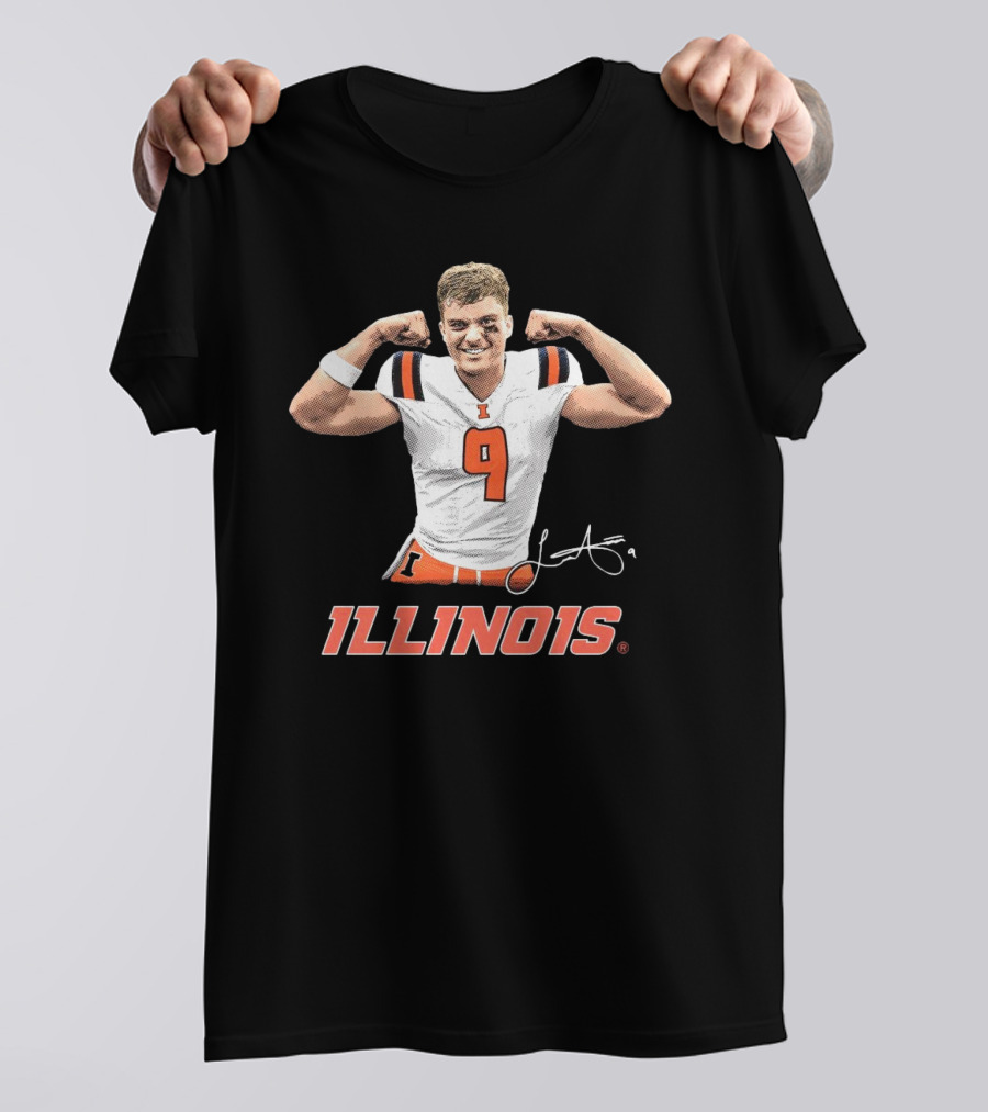 Illinois Fighting Illini Luke Altmyer Flexing With Signature And Number 9 T-Shirt