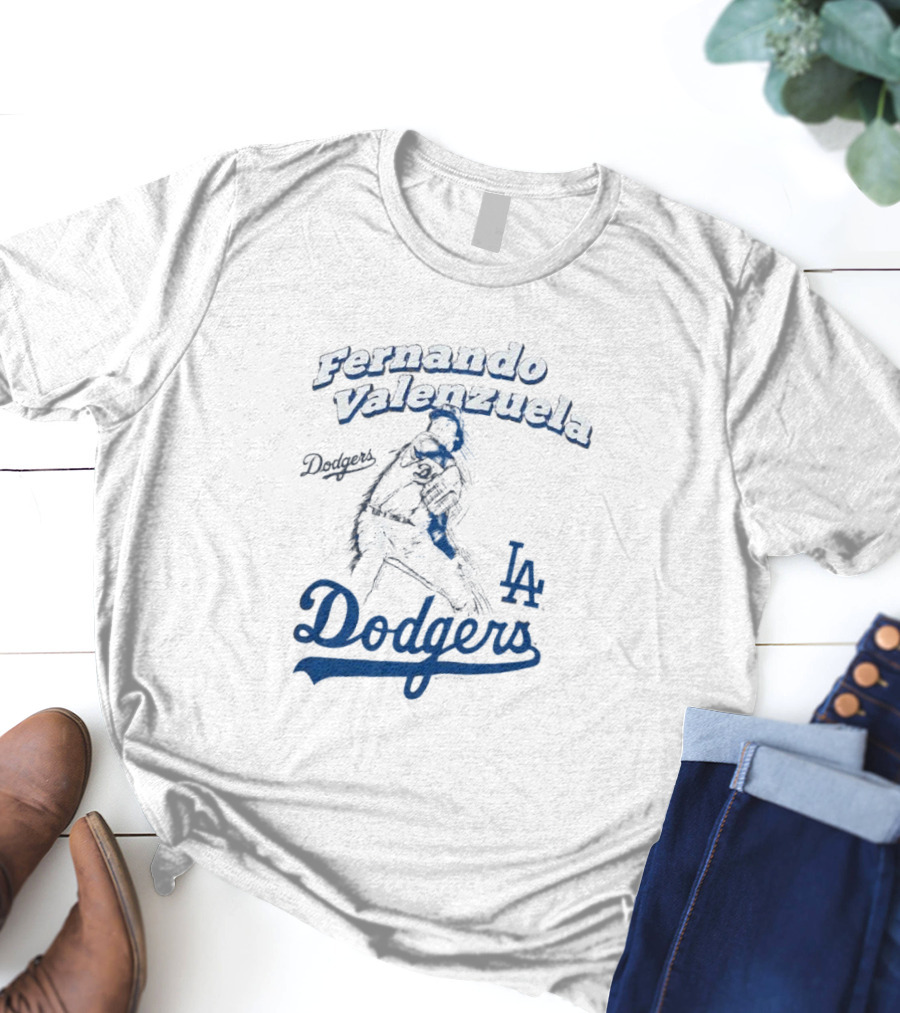 Fernando Valenzuela Los Angeles Dodgers Pitcher LA Dodgers T-Shirt