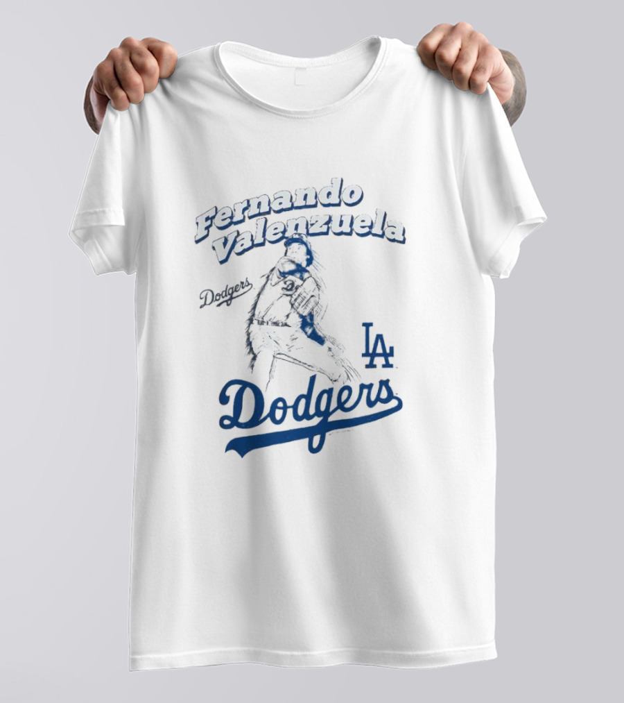 Fernando Valenzuela Los Angeles Dodgers Pitcher LA Dodgers T-Shirt