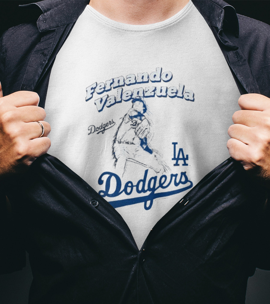 Fernando Valenzuela Los Angeles Dodgers Pitcher LA Dodgers T-Shirt