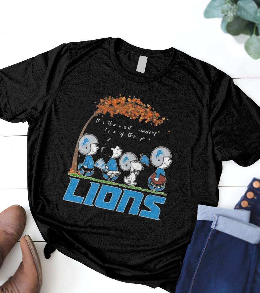Peanuts Characters It's The Most Wonderful Time Of The Year Detroit Lions T-Shirt