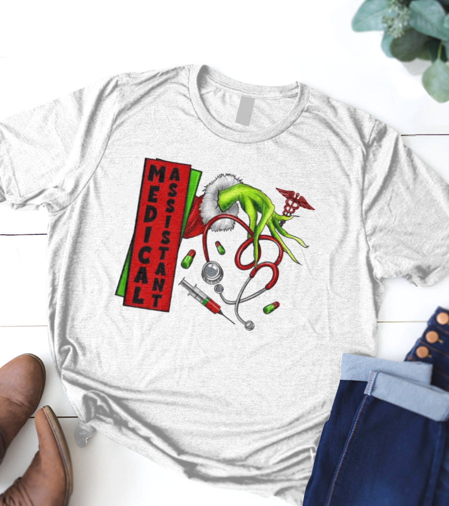 Medical Assistant Grinch Hand Stethoscope Christmas T-Shirt