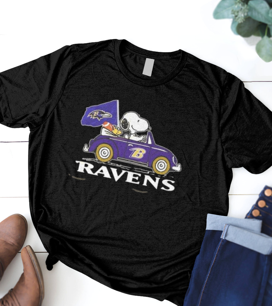Snoopy Woodstock Driving Baltimore Ravens Car T-Shirt