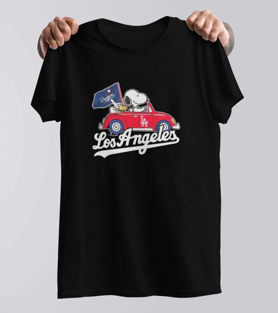 Snoopy Woodstock Driving Car Los Angeles Dodgers Flag T-Shirt