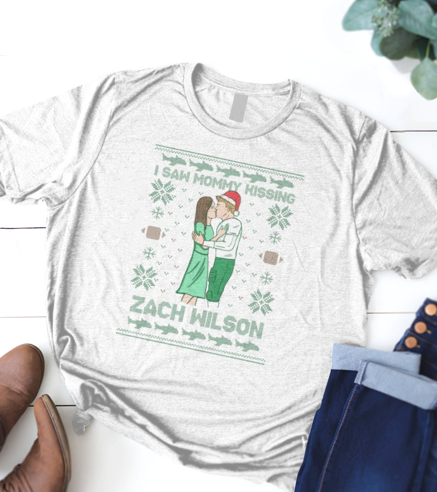 I Saw Mommy Kissing Zach Wilson Christmas Sweater T-Shirt