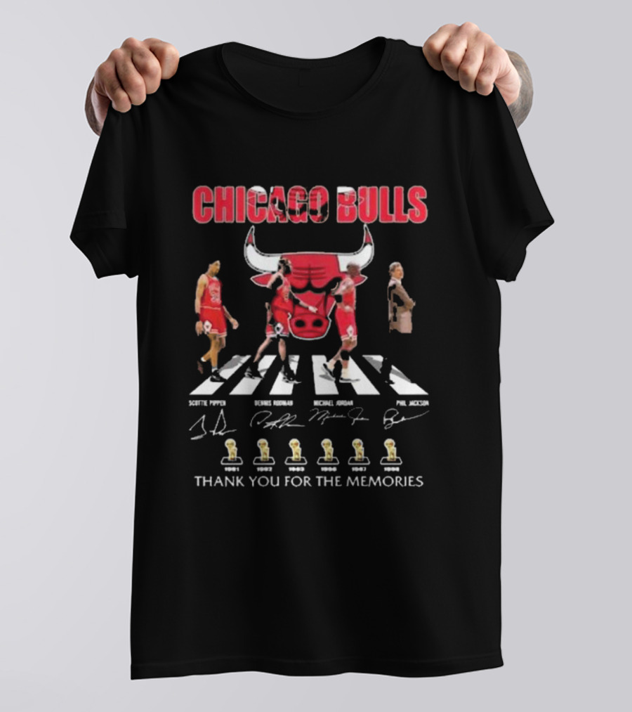 Chicago Bulls Legends Forever Pippen Rodman Jordan Jackson Thank You For The Memories 1991 1992 1993 1996 1997 1998 T-Shirt