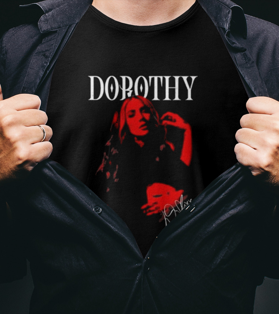 Dorothy Red Portrait Signature T-Shirt