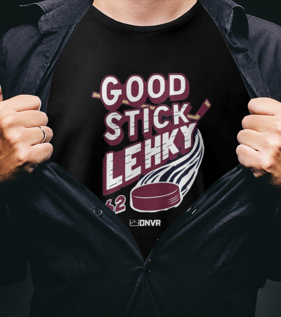 DNVR Good Stick Lehky 62 Hockey Puck And Stick T-Shirt