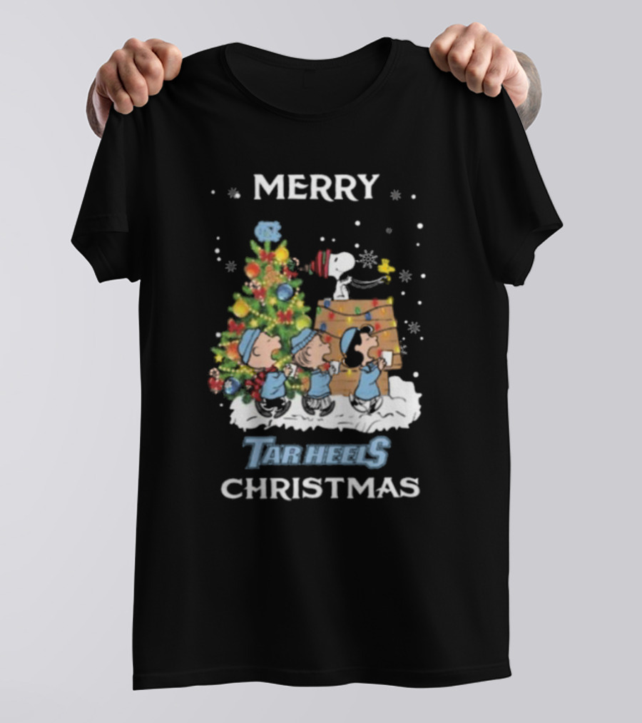 Merry Christmas North Carolina Tar Heels Snoopy And Friends T-Shirt