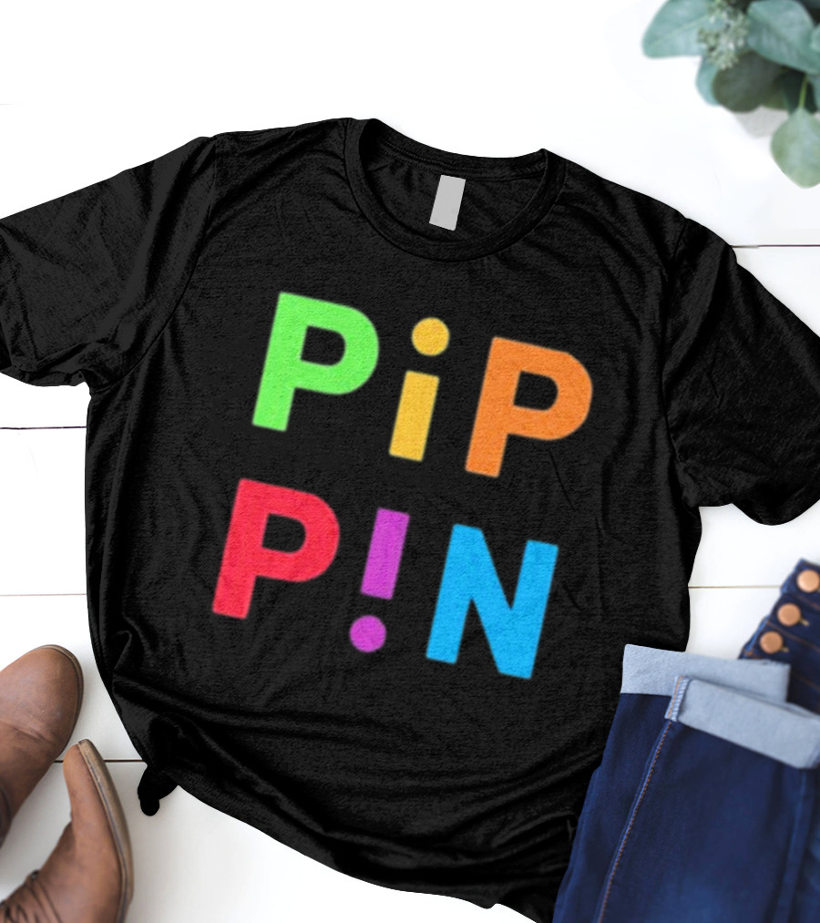Ronscompvids Macintosh Librarian PiP PiN T-Shirt