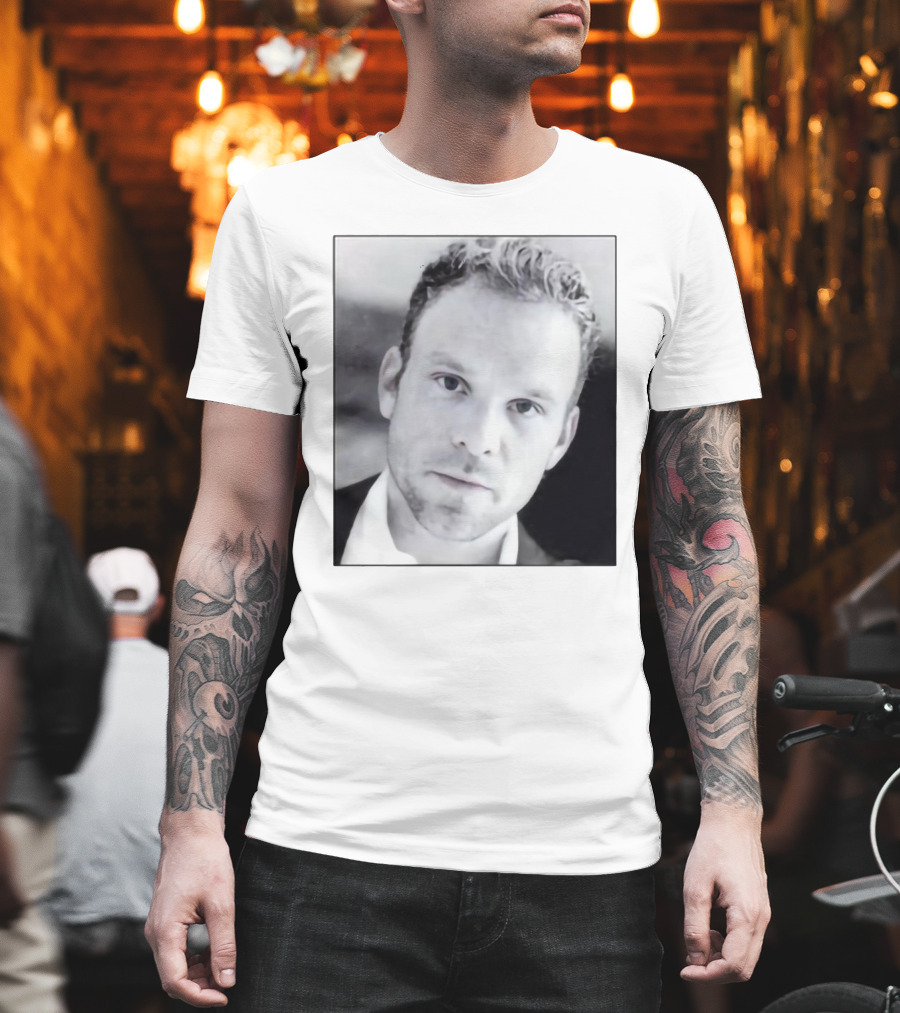 Jonathan Bailey Norbert Leo Butz Face Image T-Shirt