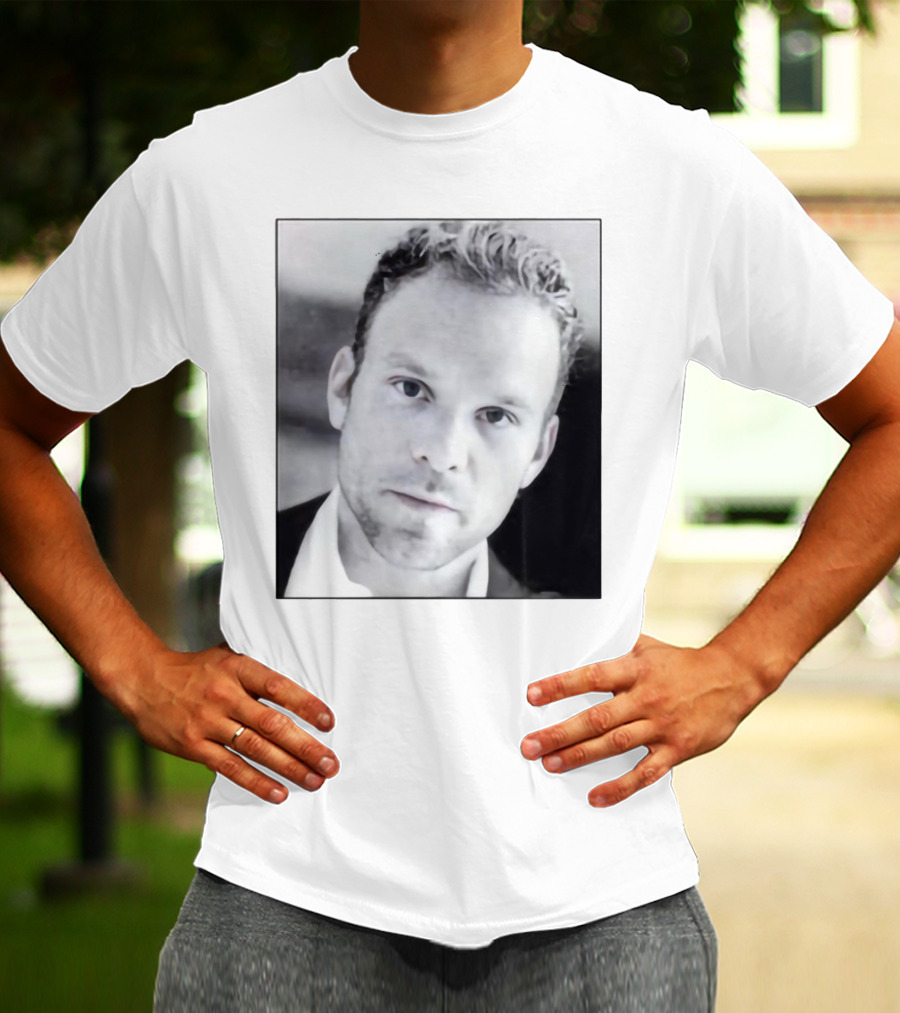 Jonathan Bailey Norbert Leo Butz Face Image T-Shirt