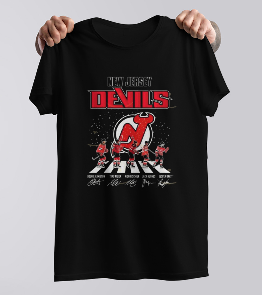 New Jersey Devils Dougie Hamilton Timo Meier Nico Hischier Jack Hughes Jesper Bratt Walking Signatures T-Shirt