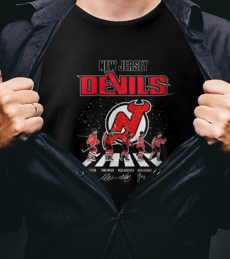 New Jersey Devils Dougie Hamilton Timo Meier Nico Hischier Jack Hughes Jesper Bratt Walking Signatures T-Shirt