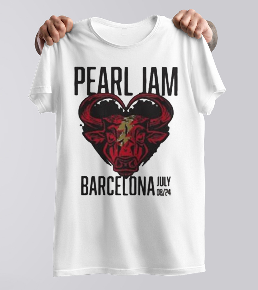 Pearl Jam Barcelona July 08/24 Bull Artwork Concert Event T-Shirt