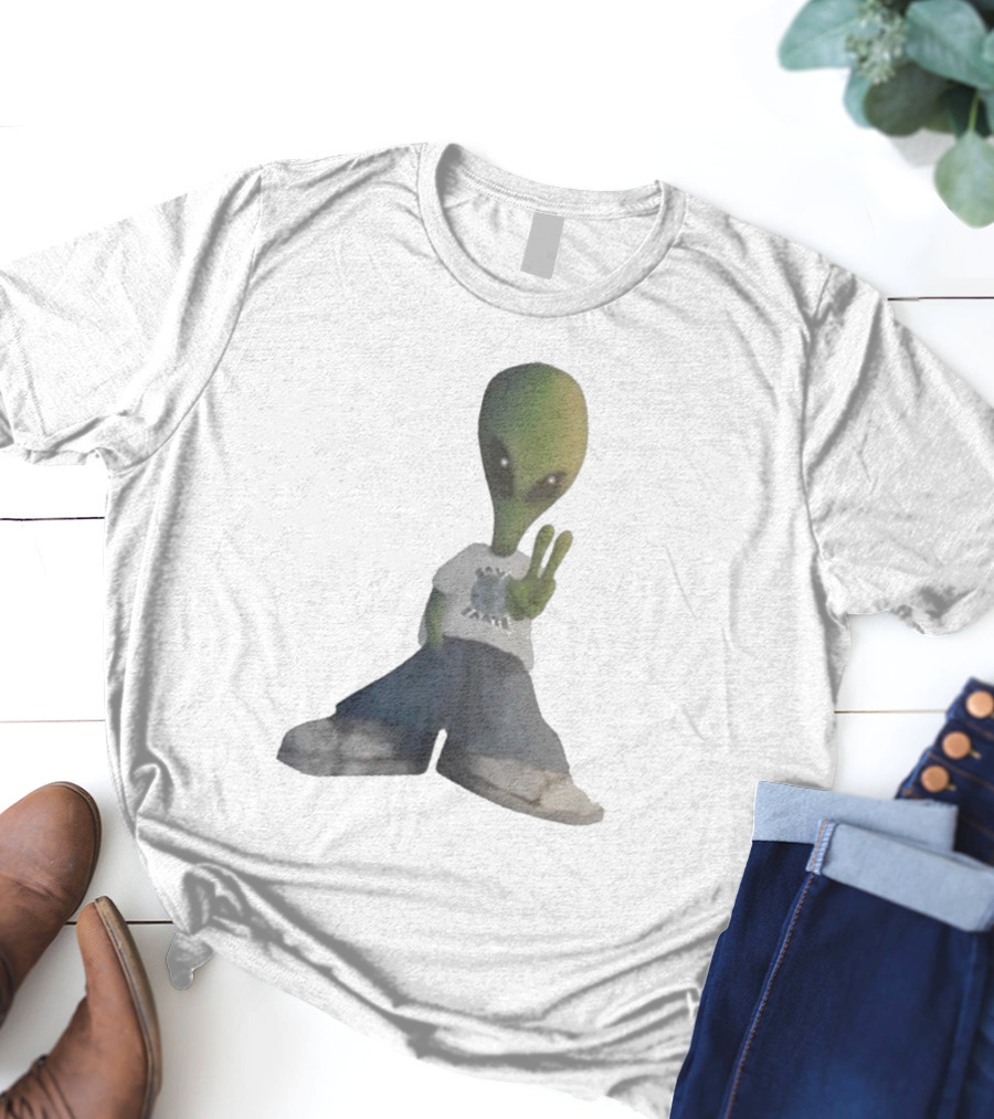Save Earth Alien Peaceful Message T-Shirt