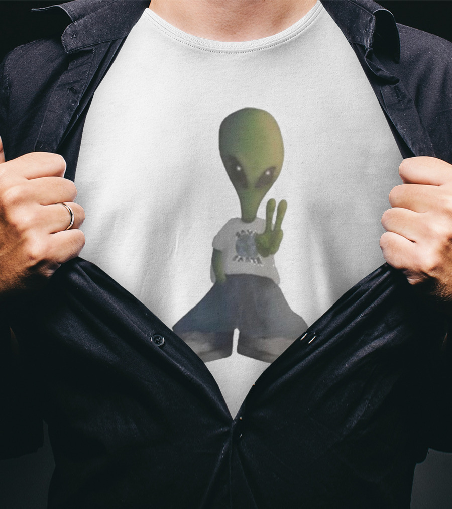 Save Earth Alien Peaceful Message T-Shirt
