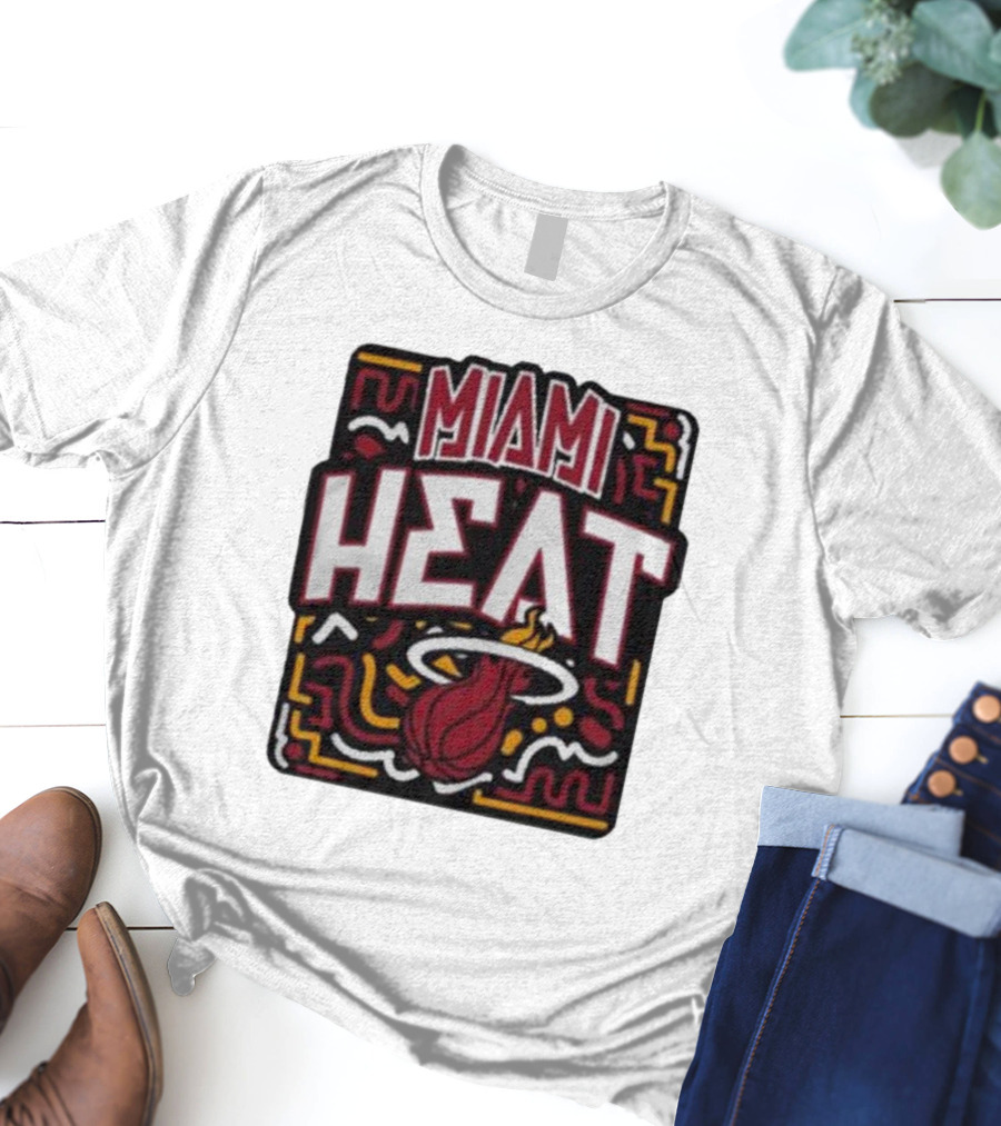 MIAMI HEAT Vibes Basketball Flame T-Shirt