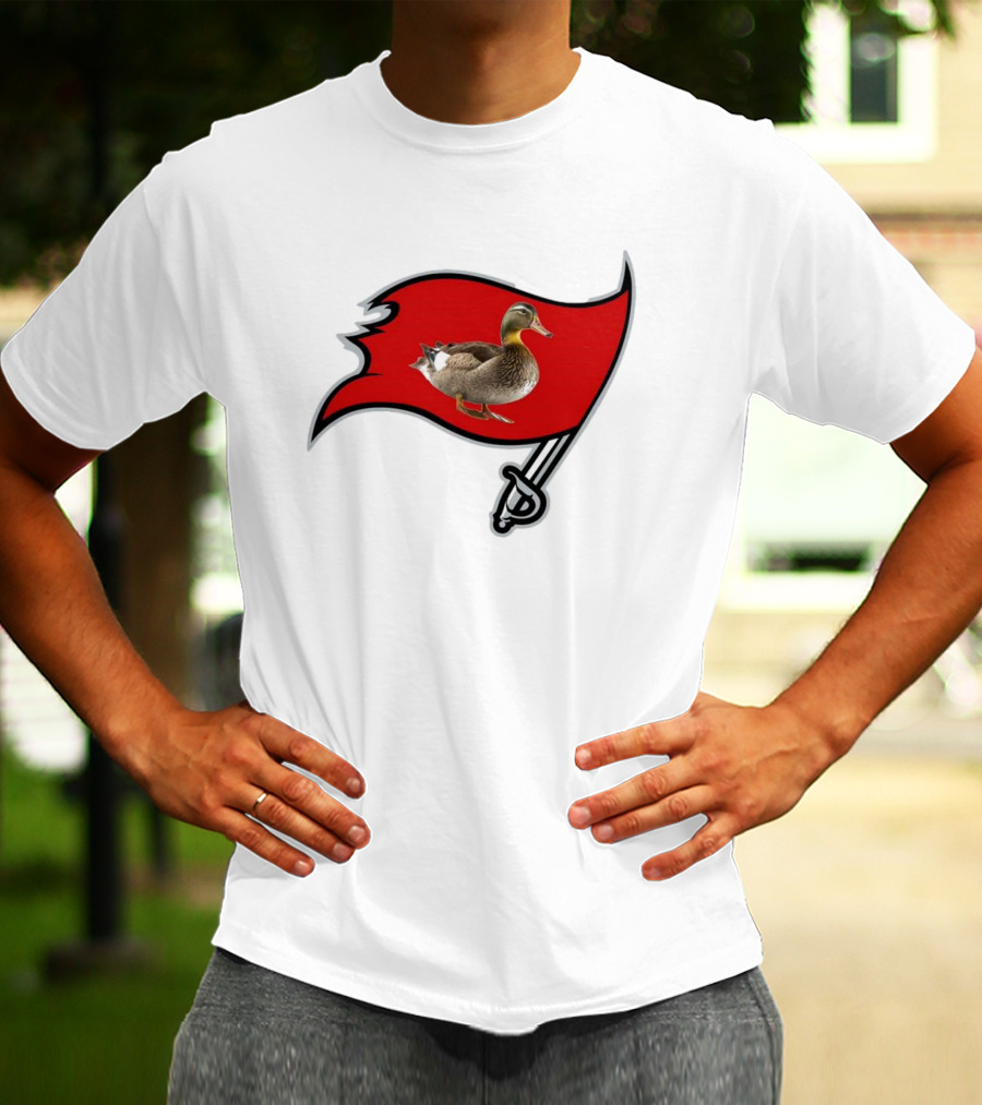 Tampa Bay Duckaneers New Buccaneers Parody Logo Flag T-Shirt