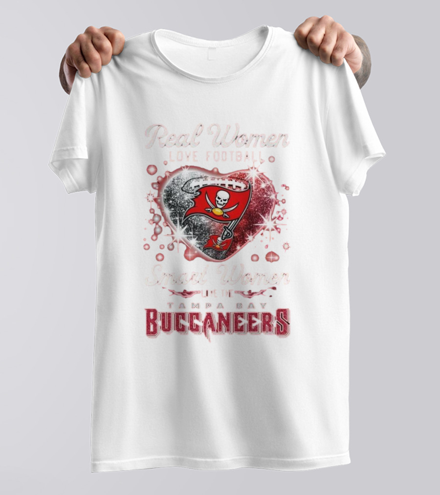 Real Women Love Football Smart Women Love The Tampa Bay Buccaneers Heart T-Shirt