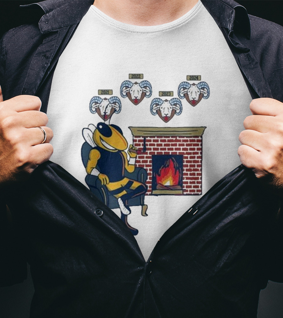 GT Mantel Pocket Yellow Jacket By Fireplace With Ram Trophies T-Shirt