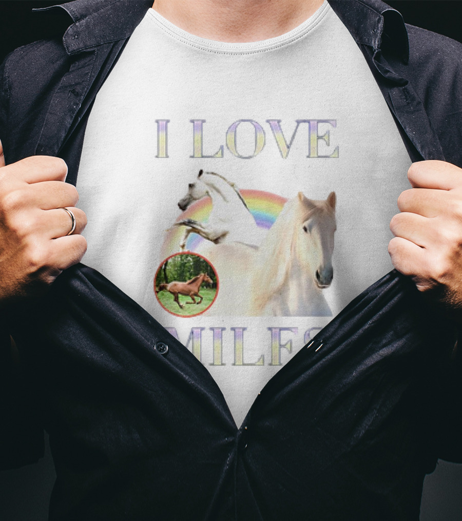 I Love MILFS Horses Rainbow Design T-Shirt