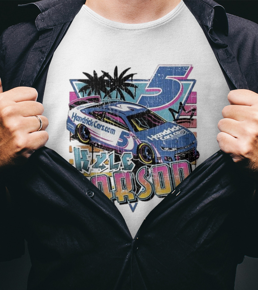 Kyle Larson Hendrickcars.com Racing Car Palm Trees Sunset Retro Style T-Shirt