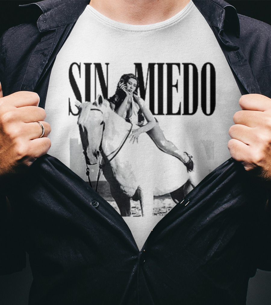 Kali Uchis Sin Miedo Equestrian Horseback Riding Vintage Style T-Shirt