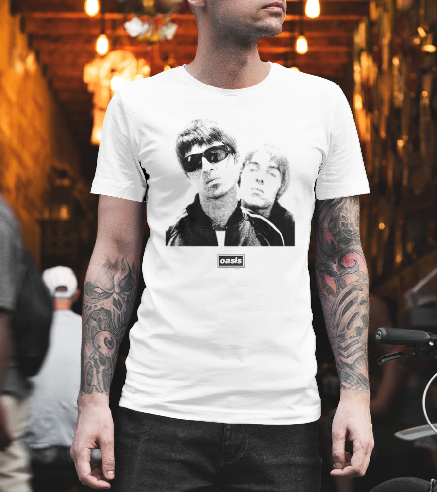 Oasis Boxed Web Exclusive Liam And Noel Gallagher Black And White T-Shirt