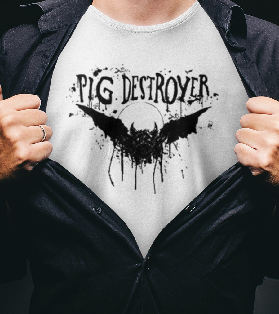 Pig Destroyer Heavy Metal Band Logo With Bat And Splatter Elements T-Shirt