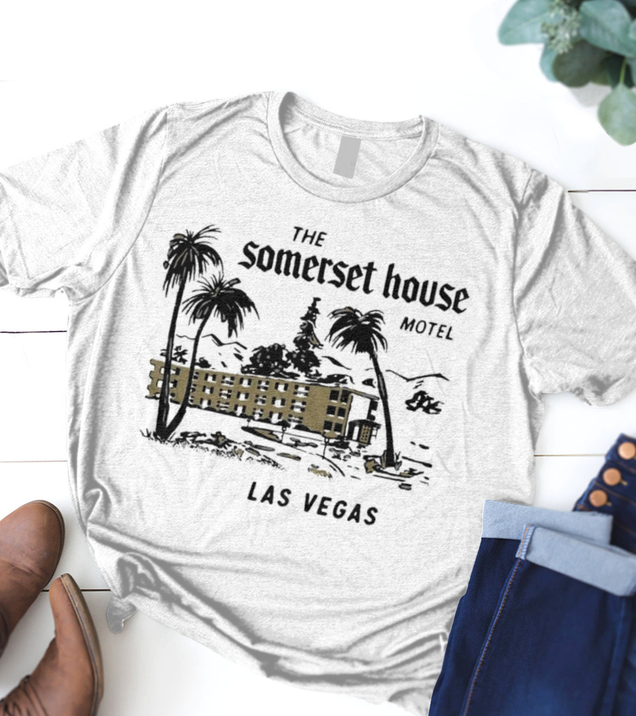 The Somerset House Motel Vintage Las Vegas Retro Style Building Outline T-Shirt