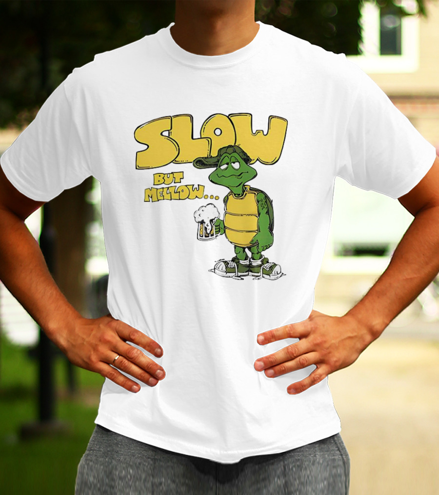 Slow But Mellow Turtle With Beer Retro Vintage 70s Style T-Shirt