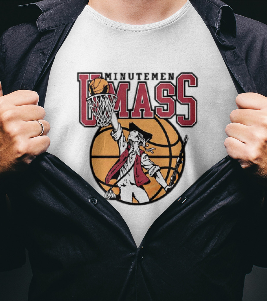 UMass Minutemen Basketball Retro Throwback Dunking Minuteman Basketball Graphic T-Shirt