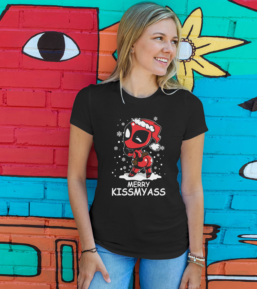 Merry KissMyAss Deadpool Santa Hat Snowflakes T-Shirt