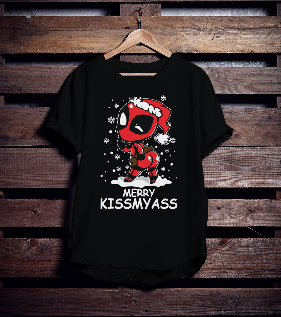 Merry KissMyAss Deadpool Santa Hat Snowflakes T-Shirt