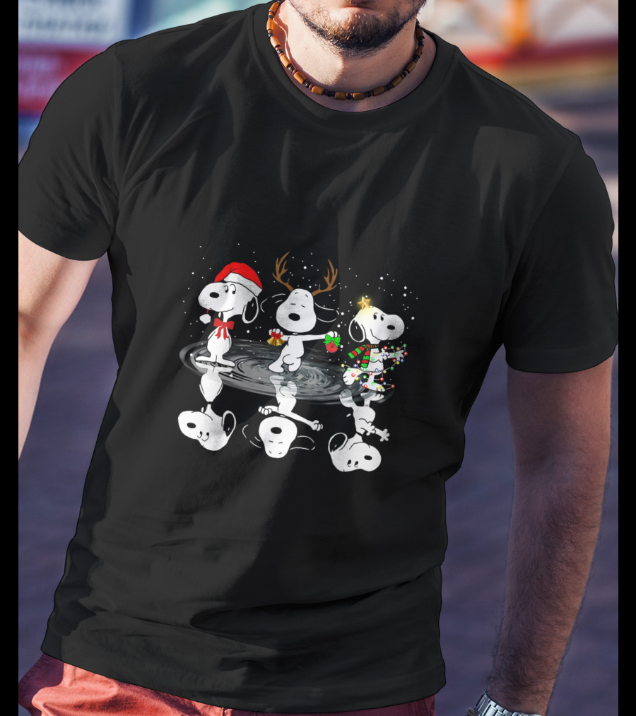 Snoopy Christmas Reflections Santa Reindeer Lights T-Shirt