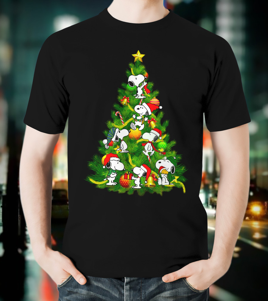 Snoopy Christmas Tree With Santa Hats And Gifts T-Shirt