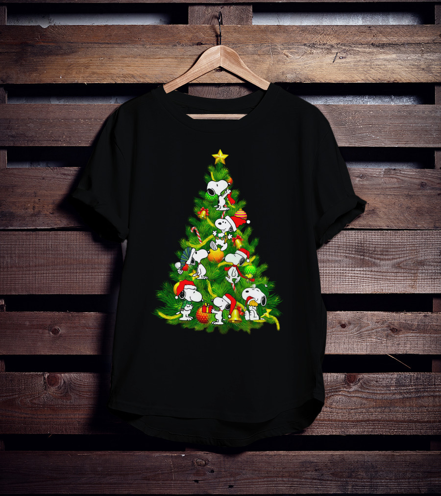 Snoopy Christmas Tree With Santa Hats And Gifts T-Shirt