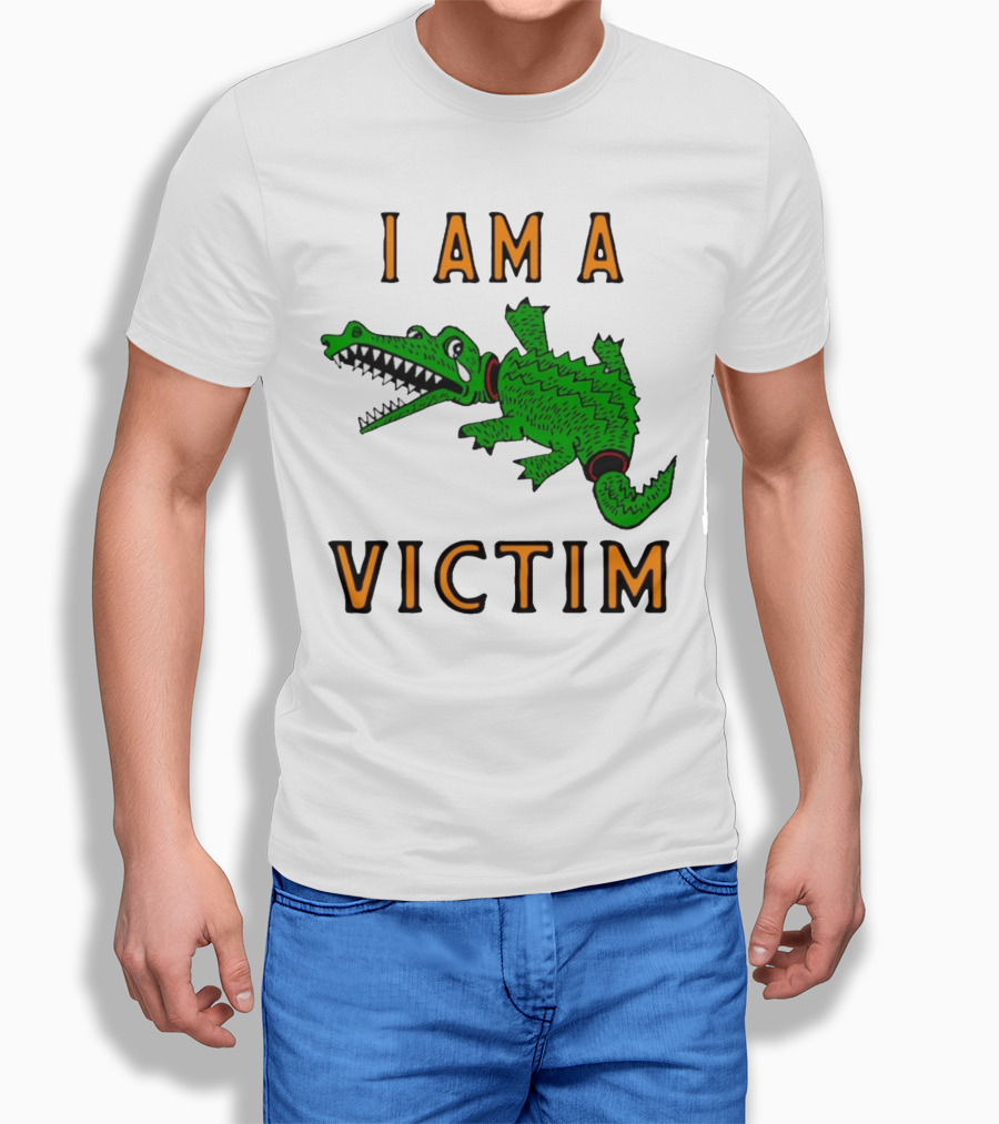 I Am A Victim Green Crocodile Cartoon T-Shirt