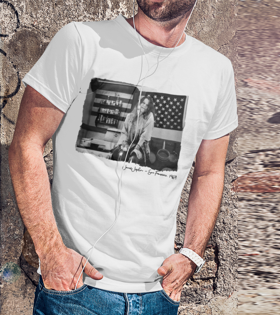 Janis Joplin San Francisco 1969 Kitchen Scene With American Flag T-Shirt