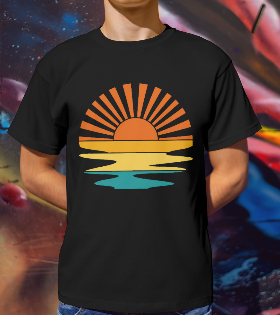 Retro Sunset Rays Wavy Vintage Sunshine Sunburst Ocean Horizon T-Shirt