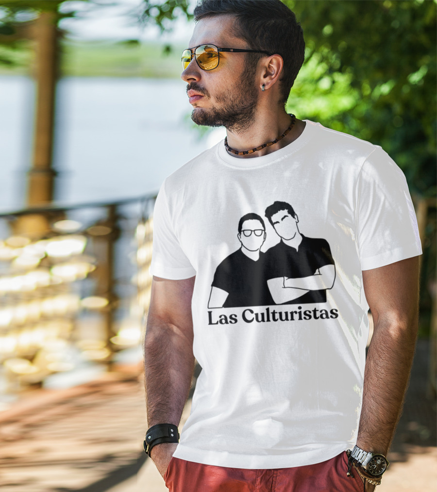 Las Culturistas Podcast Duo T-Shirt