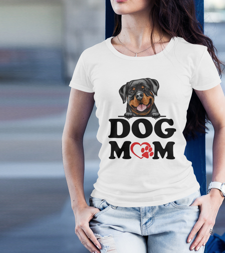Rottweiler Dog Mom Heart Paw Design For Rottweiler Stickers Enthusiasts T-Shirt