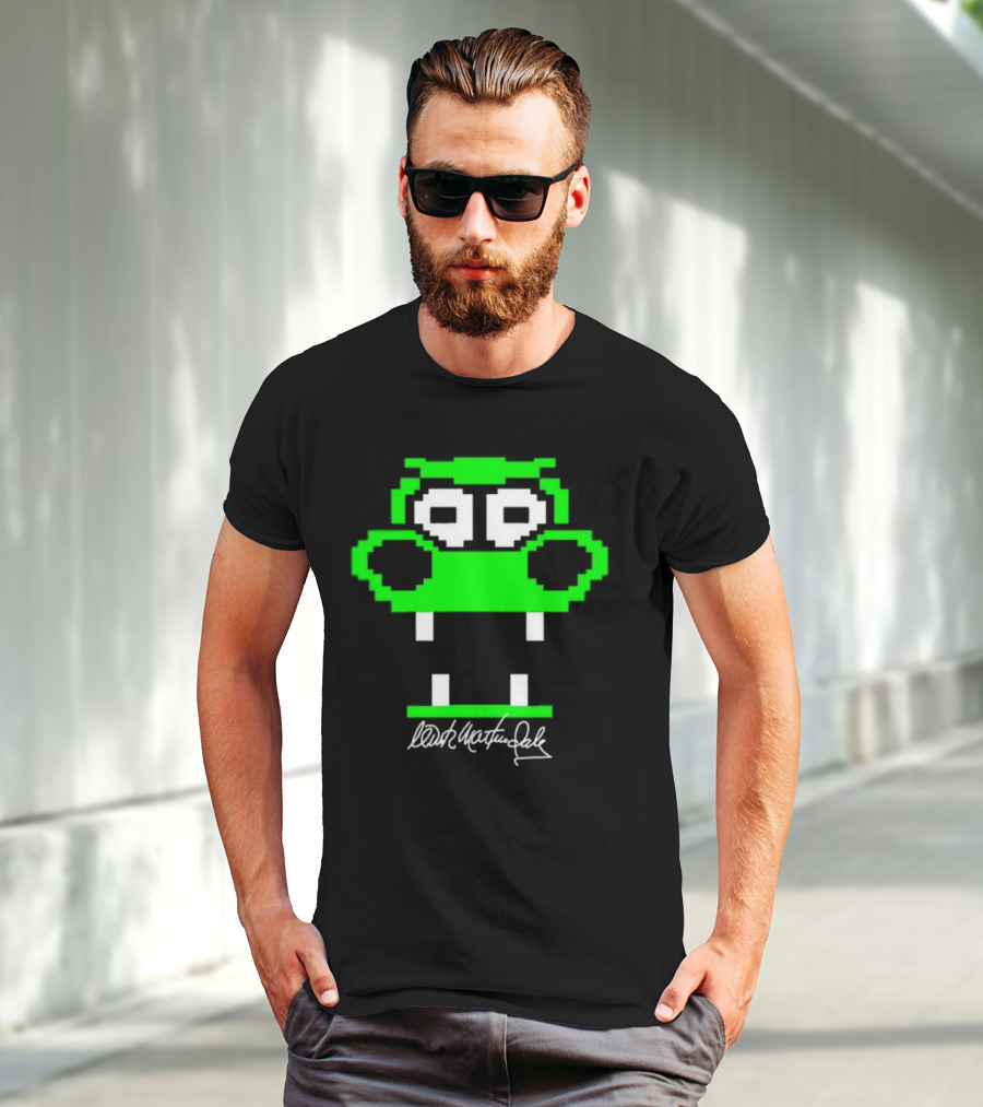 Tic Tac Dough Dragon Wink Martindale Signature Pixelated Green Face T-Shirt