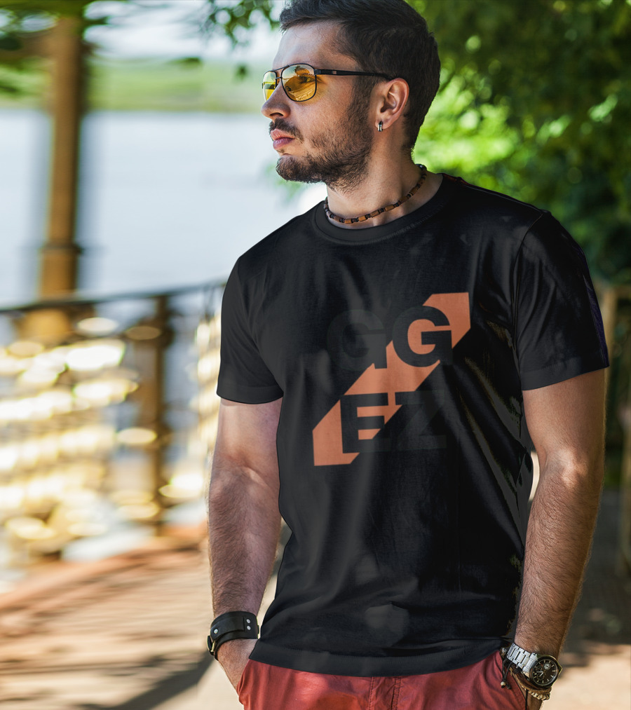 Mrhappy1227 GG EZ Gamer T-Shirt
