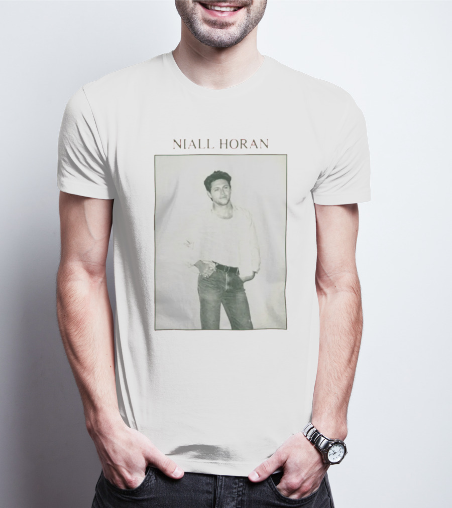 Niall Horan Black And White Vintage Style Photo T-Shirt