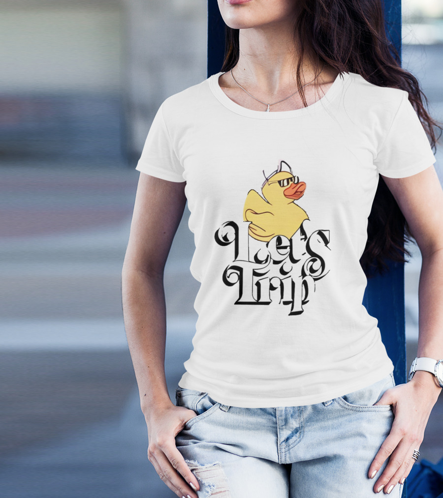 Duck Let's Trip Cool Hat Sunglasses T-Shirt